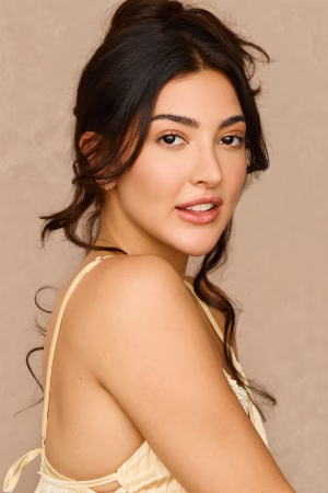 Chantal Groves - Project Casting Gallery Image 4 Chantal Groves - Gallery Image 4