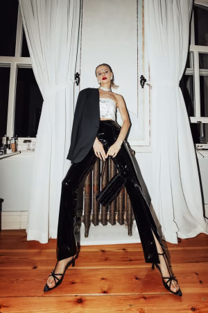 Mariana Kmet - Project Casting Gallery Image 3 Mariana Kmet - Gallery Image 3