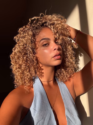 Sydney Stanford - Project Casting Gallery Image 3 Sydney Stanford - Gallery Image 3