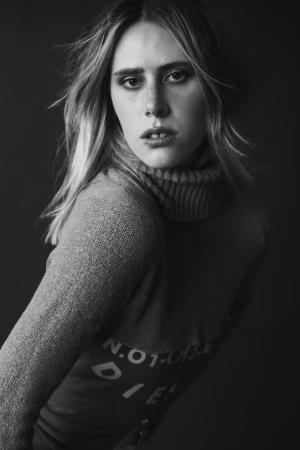 Jaida Knudsen - Project Casting Gallery Image 6 Jaida Knudsen - Gallery Image 6