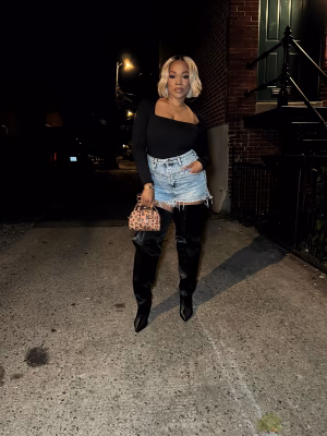 Jhalessa Cameron - Project Casting Gallery Image 11 Jhalessa Cameron - Gallery Image 11