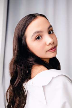 Bella Taylor - Project Casting Gallery Image 6 Bella Taylor - Gallery Image 6