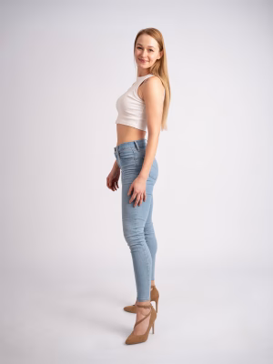 Marie-Luise Seiss - Project Casting Gallery Image 12 Marie-Luise Seiss - Gallery Image 12