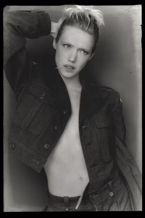 Lilas Marchand - Project Casting Gallery Image 8 Lilas Marchand - Gallery Image 8