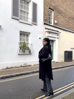 Anastasia  Aj Gold - Gallery Image 2