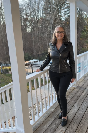 Teresa Singleton - Gallery Image 1