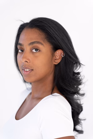 LeslieAnn Padilla - Project Casting Gallery Image 5 LeslieAnn Padilla - Gallery Image 5