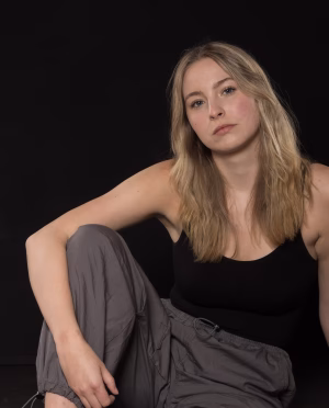 Lea Müller - Project Casting Gallery Image 3 Lea Müller - Gallery Image 3