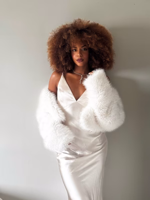 Tatiana Martins - Project Casting Gallery Image 9 Tatiana Martins - Gallery Image 9