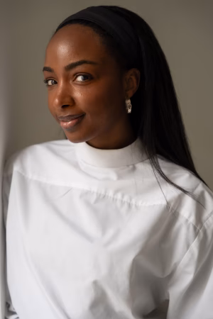 Emmanuelle Monteiro - Project Casting Gallery Image 4 Emmanuelle Monteiro - Gallery Image 4