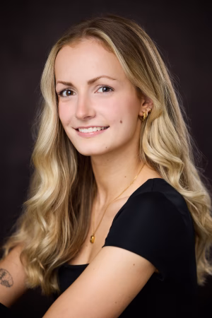 Rachel Green - Project Casting Gallery Image 3 Rachel Green - Gallery Image 3