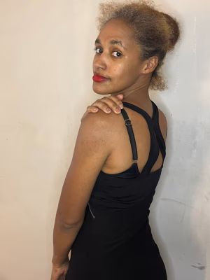 Elkie Williams - Gallery Image 2