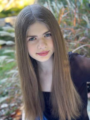 Meret Kuhnell - Project Casting Gallery Image 6 Meret Kuhnell - Gallery Image 6