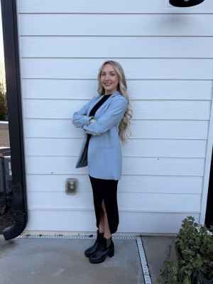 Lila Hacklander - Project Casting Gallery Image 1 Lila Hacklander - Gallery Image 1