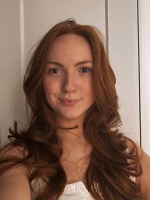 Chloe Harris - Project Casting Gallery Image 2 Chloe Harris - Gallery Image 2