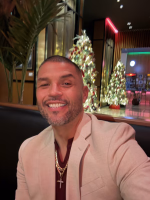 Steven Sambrano - Project Casting Gallery Image 3 Steven Sambrano - Gallery Image 3