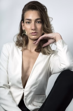 Gabrielle Eliyahu - Project Casting Gallery Image 9 Gabrielle Eliyahu - Gallery Image 9