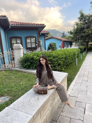 Revan Sari - Project Casting Gallery Image 14 Revan Sari - Gallery Image 14