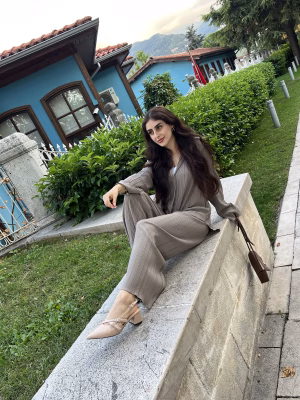 Revan Sari - Project Casting Gallery Image 17 Revan Sari - Gallery Image 17