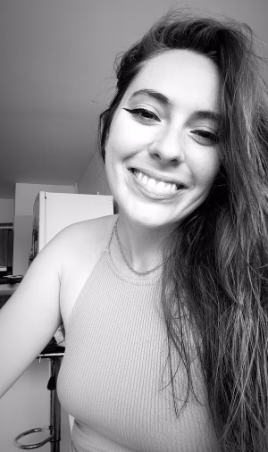 Yleana Klein - Project Casting Gallery Image 3 Yleana Klein - Gallery Image 3