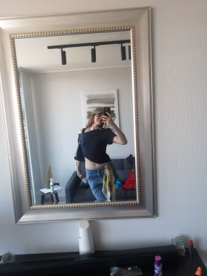 Florencia Cardoza - Project Casting Gallery Image 5 Florencia Cardoza - Gallery Image 5