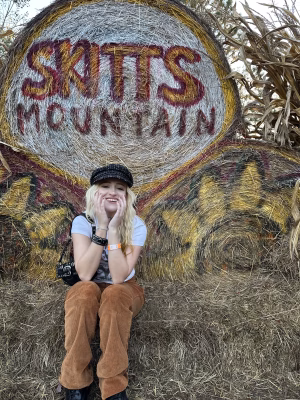 Annalee Pazol - Project Casting Gallery Image 9 Annalee Pazol - Gallery Image 9