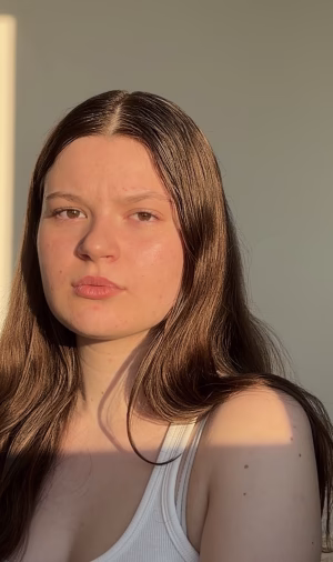 Stefania Nalbaru - Project Casting Gallery Image 5 Stefania Nalbaru - Gallery Image 5