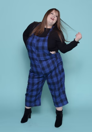 Lindsey Perrott - Project Casting Gallery Image 1 Lindsey Perrott - Gallery Image 1