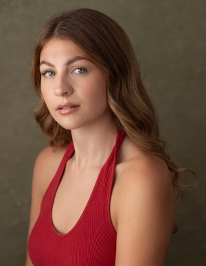 Danielle Cox - Project Casting Gallery Image 4 Danielle Cox - Gallery Image 4