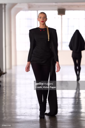 Karoline Gedda - Gallery Image 1
