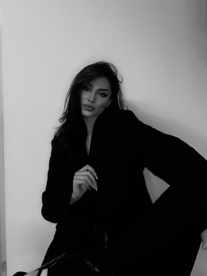 Merve Sen - Project Casting Gallery Image 8 Merve Sen - Gallery Image 8