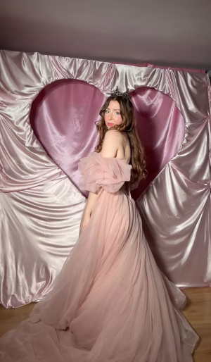 Daria R - Project Casting Gallery Image 16 Daria R - Gallery Image 16