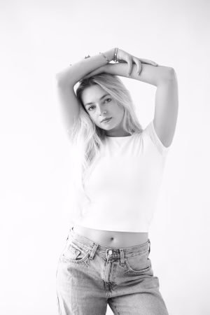 Savannah Herbert - Gallery Image 1