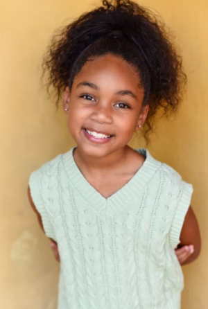 Serenity Monae Branch - Project Casting Gallery Image 4 Serenity Monae Branch - Gallery Image 4