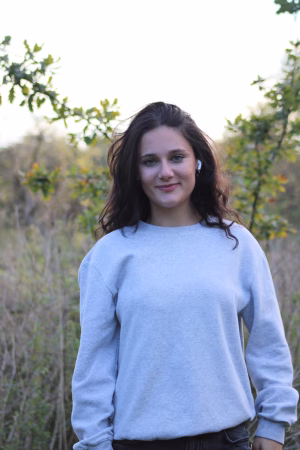 Julia Cenalia - Project Casting Gallery Image 9 Julia Cenalia - Gallery Image 9