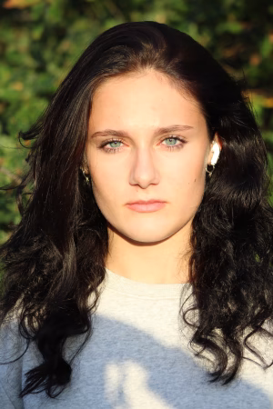 Julia Cenalia - Project Casting Gallery Image 11 Julia Cenalia - Gallery Image 11