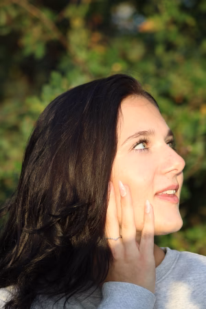 Julia Cenalia - Project Casting Gallery Image 10 Julia Cenalia - Gallery Image 10