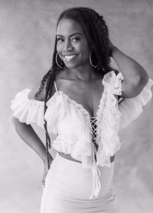 Lakisha Minter - Project Casting Gallery Image 3 Lakisha Minter - Gallery Image 3