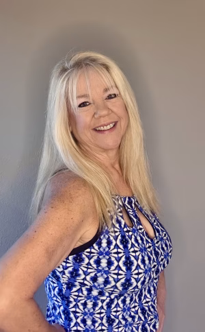 Linnea Murphy - Project Casting Gallery Image 5 Linnea Murphy - Gallery Image 5