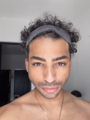 Enri Santos - Gallery Image 1