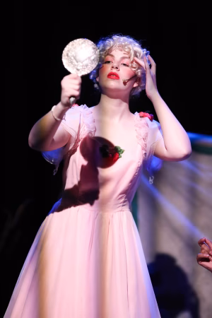 Ansley Hollingshead - Project Casting Gallery Image 19 Ansley Hollingshead - Gallery Image 19