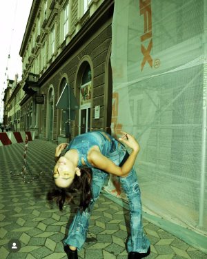 Sarah Al Saleh - Project Casting Gallery Image 19 Sarah Al Saleh - Gallery Image 19