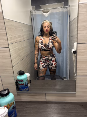 Miranda Baker - Project Casting Gallery Image 6 Miranda Baker - Gallery Image 6