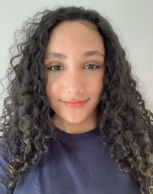 Alicia Reyes - Project Casting Gallery Image 4 Alicia Reyes - Gallery Image 4