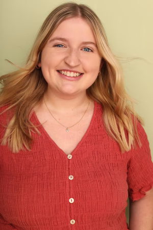 Erin Burns - Project Casting Gallery Image 2 Erin Burns - Gallery Image 2