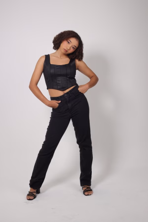 Débora Moura - Project Casting Gallery Image 2 Débora Moura - Gallery Image 2