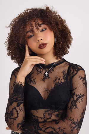 Débora Moura - Project Casting Gallery Image 11 Débora Moura - Gallery Image 11