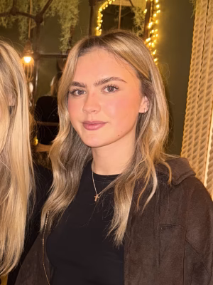 Alanah Thoresby - Project Casting Gallery Image 3 Alanah Thoresby - Gallery Image 3