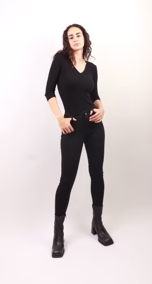 Andrea Balan - Project Casting Gallery Image 2 Andrea Balan - Gallery Image 2