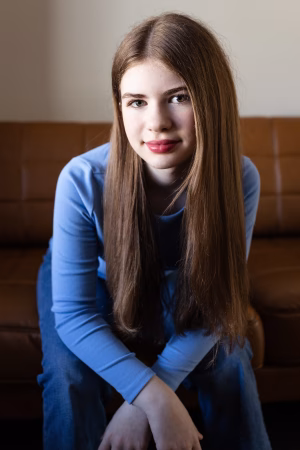 Meret Kuhnell - Project Casting Gallery Image 2 Meret Kuhnell - Gallery Image 2